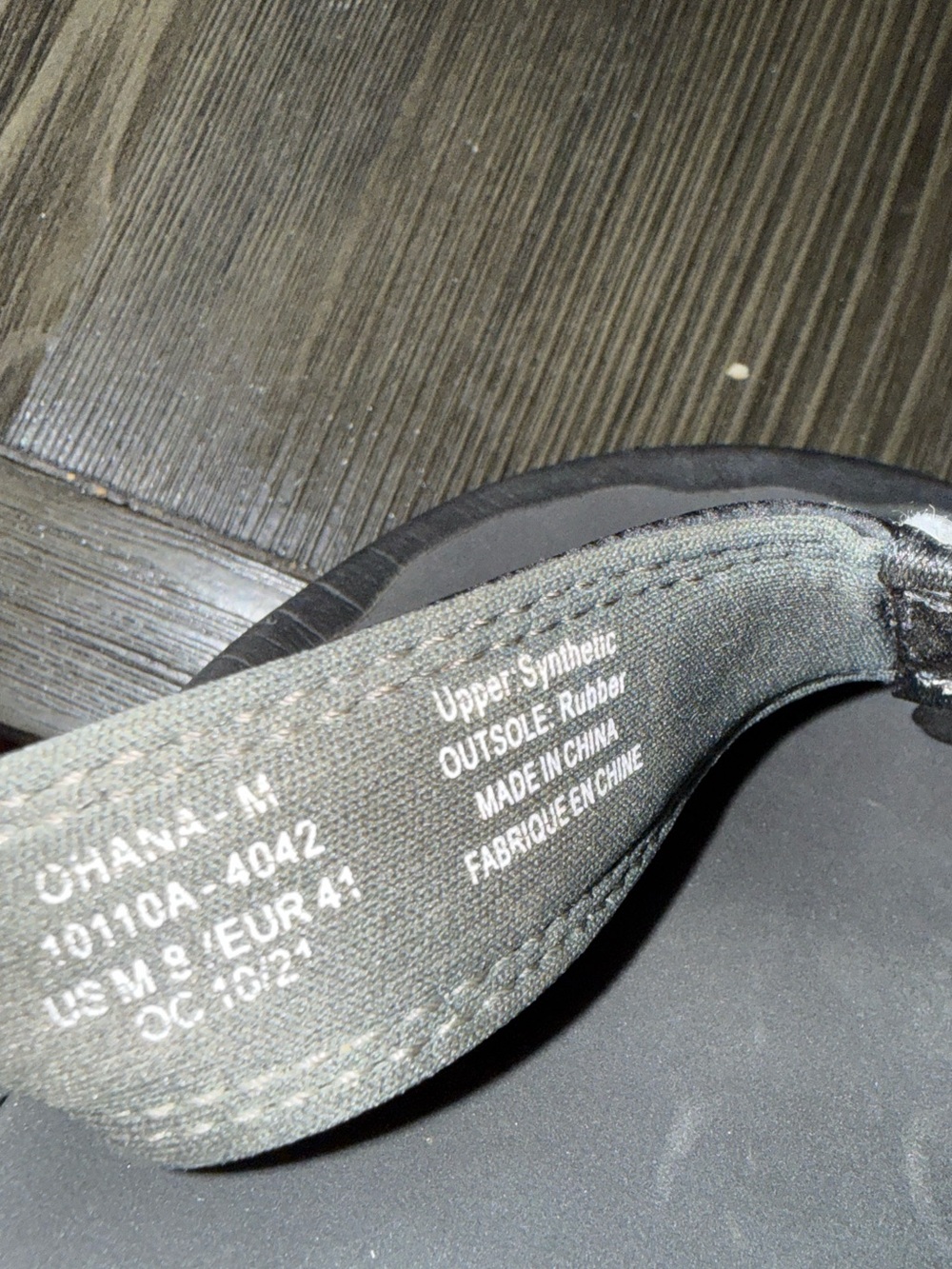OLUKAI BLACK SANDALS🔥 - Picture 4 of 5